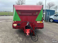 Distributeur de fourrage en bloc Strautmann BVW 801
