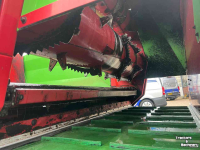 Distributeur de fourrage en bloc Strautmann BVW 801
