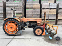 Pulvérisateur specialement pour rangées Fiat 4 Cylinder rijenspuit 75CM