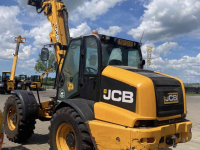 Chargeuse sur pneus telescopique JCB Jcb tm320