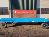 Irrigation à tuyau flexible trainé AGM Zwaartransportwagen