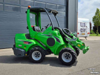 Chargeuse sur pneus Avant 528 TDL+ mini-shovel