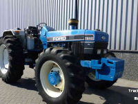 Tracteurs Ford 7810