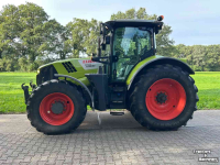 Tracteur Claas Arion 660 Cmatic Cis+
