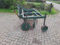 Arracheuse de pommes de terre  Aardappelrooier voorraadrooier