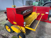 Presses New Holland 575 pakvespers NIEUW STAAT