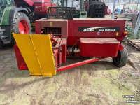 Presses New Holland 575 pakvespers NIEUW STAAT