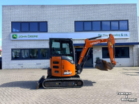 Mini pelleteuse Hitachi ZX26U