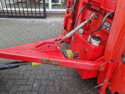 Mélangeuse distributrice autocharg. Trioliet UKW 3500