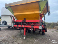 Planteuse Koningsplanter 3 rij verse knoflook