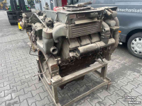 Moteur Deutz BF8L413 F  2 stuks niet compleet