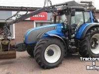 Tracteur Valtra T202 Direct met FMV 490 kraan