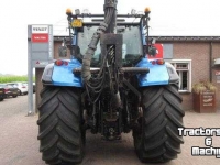 Tracteur Valtra T202 Direct met FMV 490 kraan