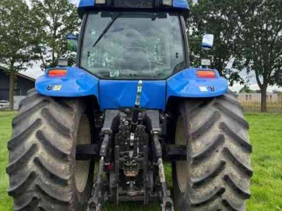 Tracteur New Holland TG 255