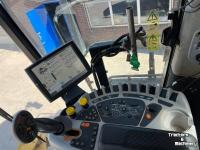 Moissonneuse batteuse New Holland CR 8.80