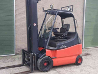 Chariot élévateur Linde E30