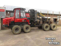 Véhicule automotrice arracheuse forestière Komatsu 835 Forwarder