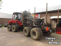 Véhicule automotrice arracheuse forestière Komatsu 835 Forwarder