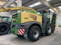 Ensileuse automotrice Krone BigX 580 + EF300 pickup en EC 600-2 8R maisbek