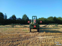 Pulvérisateur Amazone UG 2000