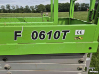 Elévateur à nacelle  Fronteq FS0610T Schaar hoogwerker rups