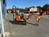 Pelleteuse Hitachi 10U-6
