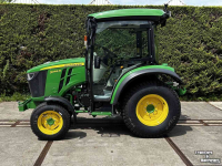 Tracteur pour horticulture John Deere 3046R Compact Tarctor