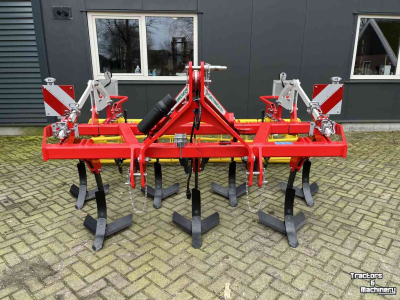 Cultivateur Pottinger Nieuwe Pottinger Synkro 3020