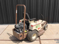 Tracteur Tondeuse Autoporté Grasshopper 124-41 zeroturn zitmaaier zero-turn maaimachine