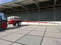 Distributeur d‘engrais Overum wingjet 4024
