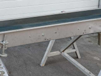 Convoyeur élévateur  Opvoerband 1800X300 OPVOERBAND ELEVATOR BELT FÖRDERBAND STEIGBAND