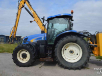 Tracteur New Holland tsa 125 + Herder MBK 512LS