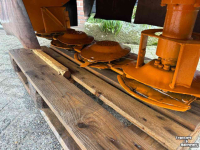 Bras avec faucheuse rotative Herder Schijvenmaaier