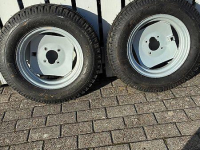 Roues, Pneus, Jantes, Barillets Jumelage BKT implement AW-702 600-16