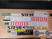 Nouvelles pièces diverse Steyr 80 serie