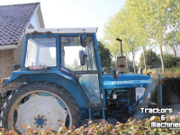 Tracteur Ford 4610