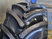 Roues, Pneus, Jantes, Barillets Jumelage Mitas 600/65 R38 & 540/65 R24