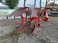 Charrues Kverneland 2 schaar wentelploeg