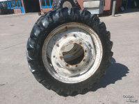 Roues, Pneus, Jantes, Barillets Jumelage  CULTUUR WIELEN/BANDEN SET