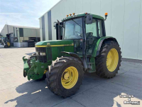 Tracteur John Deere 6110 PQ Tractor