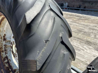 Roues, Pneus, Jantes, Barillets Jumelage Ford 18.4R38