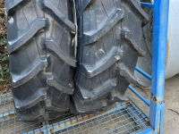 Roues, Pneus, Jantes, Barillets Jumelage Trelleborg 420/85R38 en 340/85R28