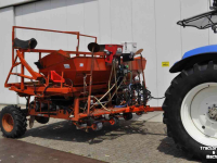 Planteuse de pommes de terre Structural PM aardappelpootmachine + Guttler cultivator