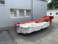 Faucheuse Kuhn FC 283 GII-FF achtermaaier met kneuzer