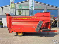 Distributeur de fourrage en bloc Schuitemaker Amigo 30S