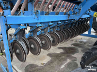 Semoir Combination Lemken Thorit 8/300 + Saphir 7/300 zaaicombinatie