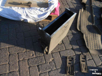 Pièces d‘occasion pour tracteurs International comforr 2000 cabine