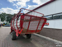 Autochargeuse Pottinger LW41