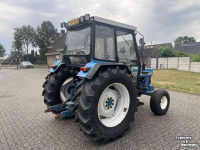 Tracteur Ford 4830 16-speed Dual Power