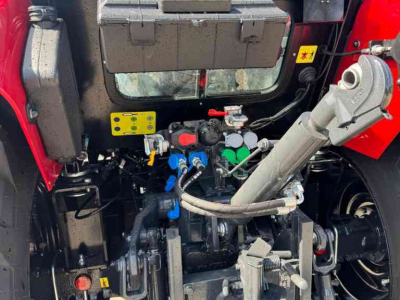 Tracteur  ArmaTrac 1054e+